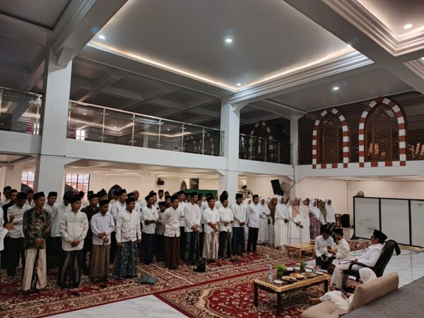 Demi Santri, Guru dan Karyawan PP Mahasina Berbaiat