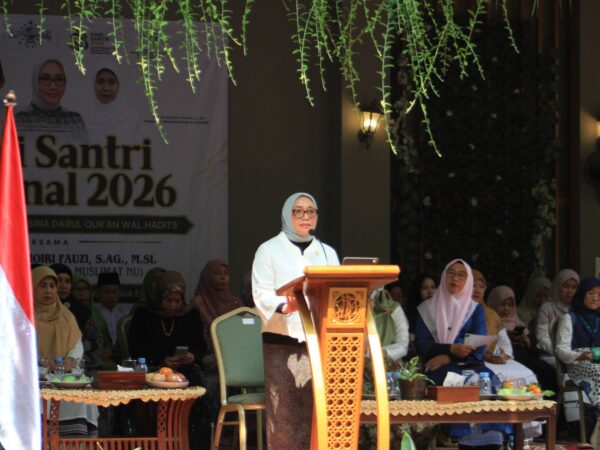 Menteri PPPA Arifatul Choiri Fauzi: Pengasuhan Model Pesantren Masih yang Terbaik untuk Atasi Dampak Negatif Teknologi Digital