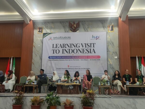 Santri Mahasina Bahas Kesetaraan Gender Bersama 11 Aktivis Internasional